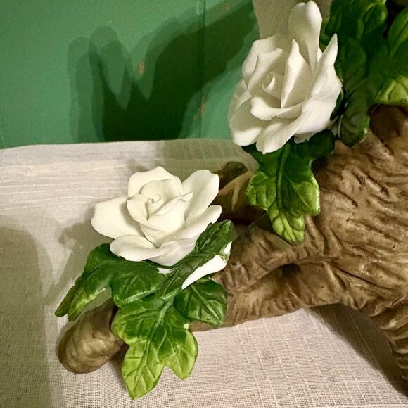 Vintage Porcelain Bisque WELLINGTON White Hand Painted Doves 9.5" Decor - Picture 4 of 7